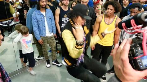 Les Twins Larry Freestyle At Ailey Extension Youtube