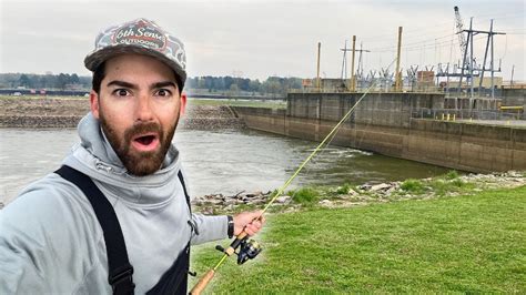 Giant Spillway Fishing And A Simple Way To Catch Everything From The