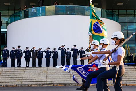 Formatura Centro De Instru O E Adapta O Da Aeron Utica Forma