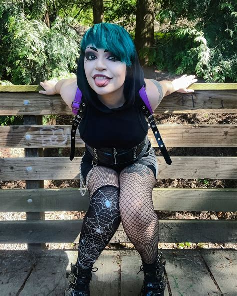 Willow ☾ Witcher (@willowitcher) / Twitter