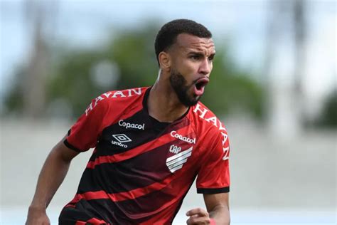 Sport Encaminha Contrata O De Jaj Atacante Do Athletico Paranaense