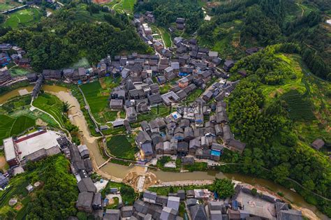 城市中午三江程阳八寨风光航拍景区无人机摄影图配图高清摄影大图 千库网