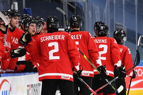 Iihf Gallery Canada Vs Finland Iihf World Junior Championship