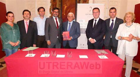 LA FUNDACIÓN CAJA RURAL DE UTRERA Y EL AYUNTAMIENTO PRESENTAN UN LIBRO