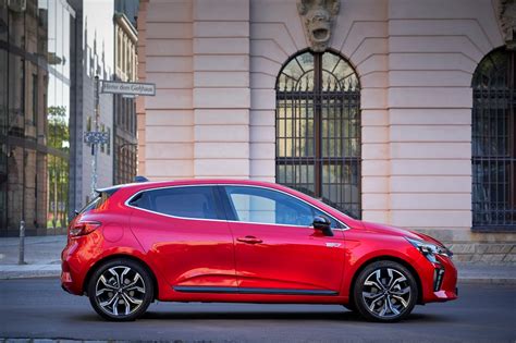 Neuer Mitsubishi Colt im Fahrbericht - AUTO BILD
