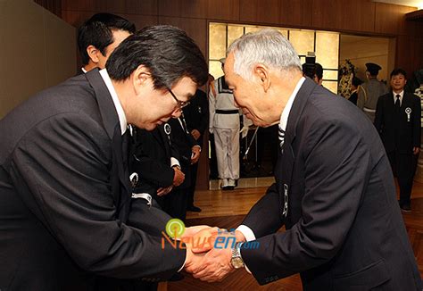 포토엔 김석수 전 국무총리 차남 김홍업 위로 네이트 뉴스