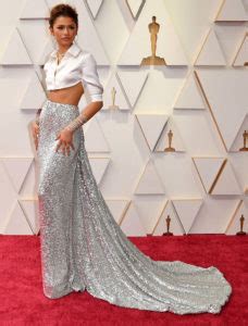 Zendaya Wore Valentino Haute Couture To The Oscars