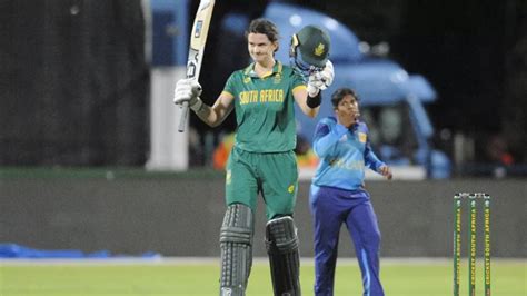 Laura Wolvaardt Into Top Five Of Odi Batting Rankings After Century