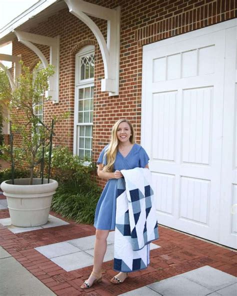 Make A Modern Gingham Quilt Using The Cirrus Quilt Pattern Homemade