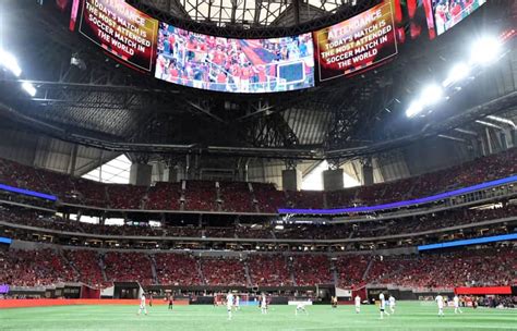 Billets PARKING PASSES ONLY Chicago Fire At Atlanta United Mercedes