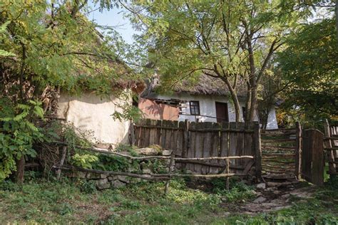 Українські хати » Український портал