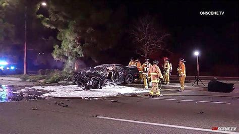 Man Dies After Car Crashes Into Tree Bursts Into Flames Fox 5 San