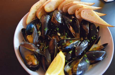 Prince Edward Island Mussel Bowl Edible Delmarva