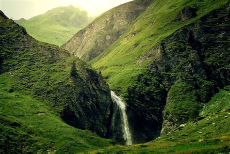 El Escenario Natural De Sierras Grandes En Provincia