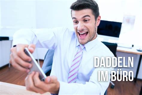 Daddeln im Büro Wie gut sind Computerspiele am Arbeitsplatz