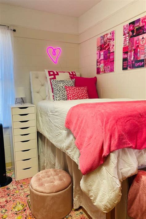 20 Dorm Rooms That Were Decorated So Good Dorm Room Styles Dorm