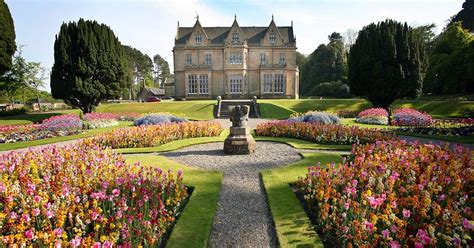 Bangor Castle (City Hall) - Bangor - Discover Northern Ireland