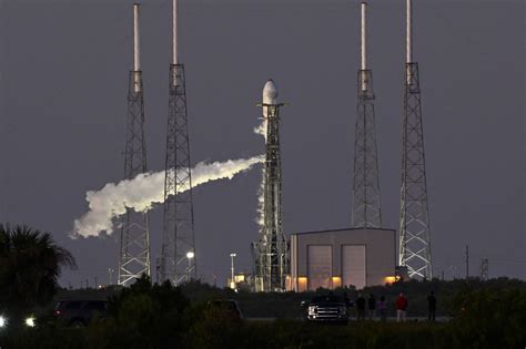 Satellite Launch Marks Spacexs Third Liftoff In 3 Days