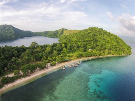 Pulau Satonda Fenomena Danau Purba Dan Pohon Harapan Manusia Lembah