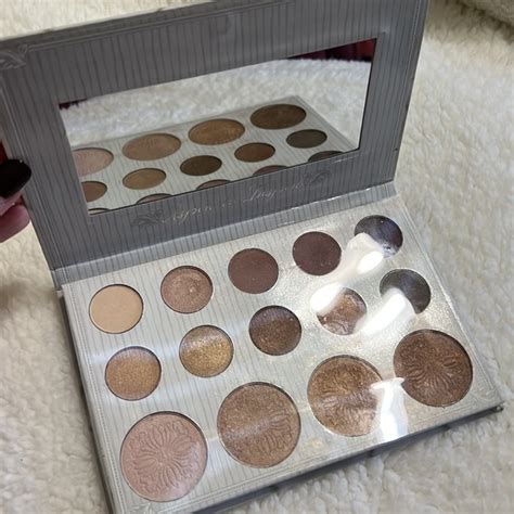 Bh Cosmetics Makeup Carli Bybel Limited Edition Eyeshadow Palette