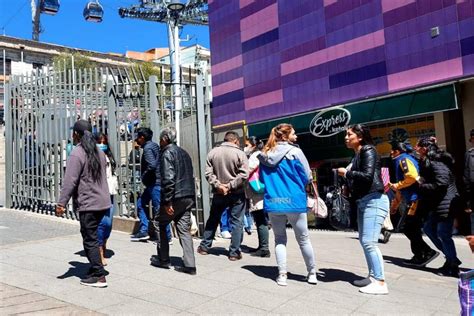 Reportan Largas Filas En Varias Estaciones Del Telef Rico Por Bloqueos