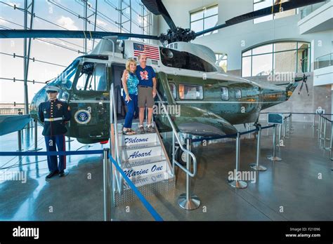 Ronald Reagan Presidential Library And Museum Fotograf As E Im Genes De