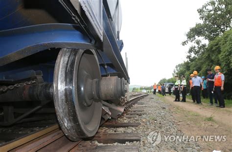 울산 덕하역 인근서 화물열차 탈선피해 없어종합 연합뉴스