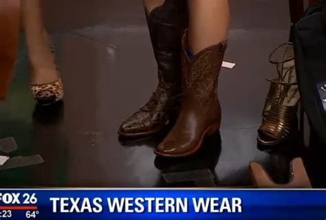 The Appreciation Of Booted News Women Blog Lauren Simonetti