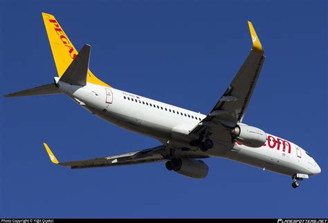 TC AIS Pegasus Boeing 737 82R WL Photo by Yiğit Çiçekci ID 522045