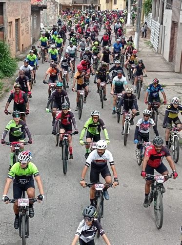 Pra A Do Cristo Foi Palco Do Natal Dos Bicicreteros Radikais