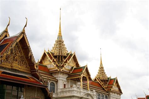 Detalle Del Gran Palacio De Bangkok Tailandia Foto Premium