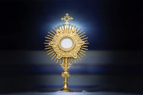 The Eucharist Catholic Guide To Adoration And Holy