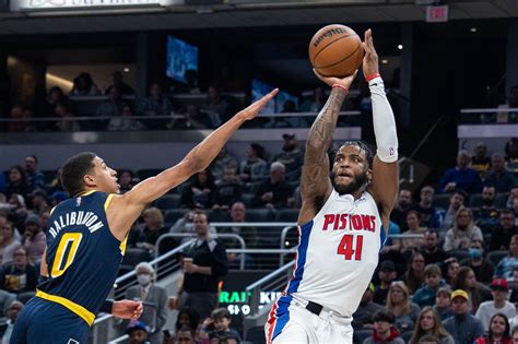 Saddiq Bey S Hot Shooting Helps Pistons Dispatch Pacers