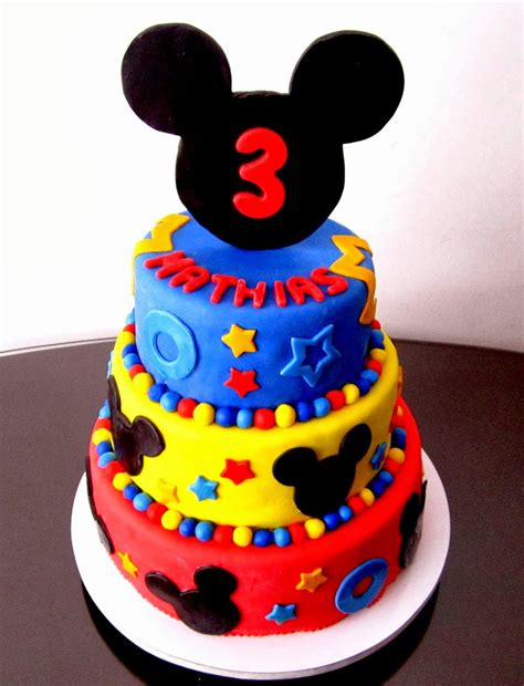 Tortas Y Ponques Lucia Otro Modelo De Torta Mickey Mouse