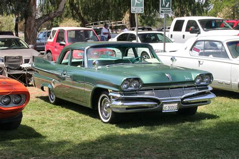 File:1960-Dodge-Dart-Pionier.jpg - Wikipedia