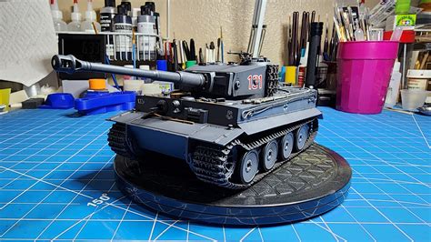 German Tiger I Mid Production Tank Plastic Model Military Vehicle