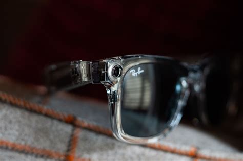 Meta’s Ray-Bans will now ‘remember’ things for you - The Verge