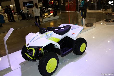 Zdj Cia Targi Eicma Cforce Ev Eicma Powrot Wielkich