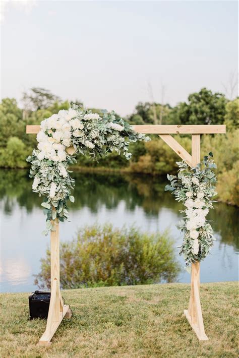 Wedding floral arch | Floral arch wedding, Wedding arch flowers ...