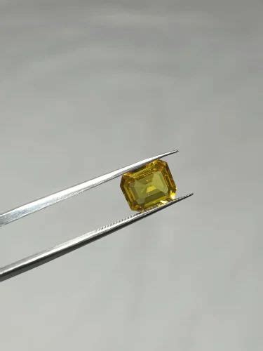 Yellow Sapphire Ct Pukhraj Stone K K Handloom House At Rs