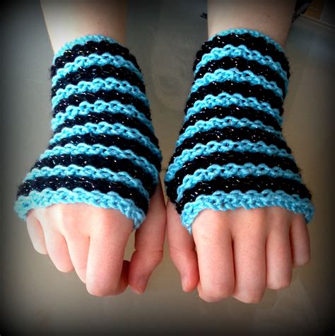 Striped Fingerless Gloves