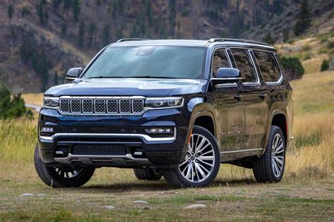 2023 Jeep Grand Wagoneer L Pictures 107 Photos Edmunds