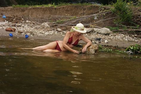 In Bikini Near Marge Pics XHamster