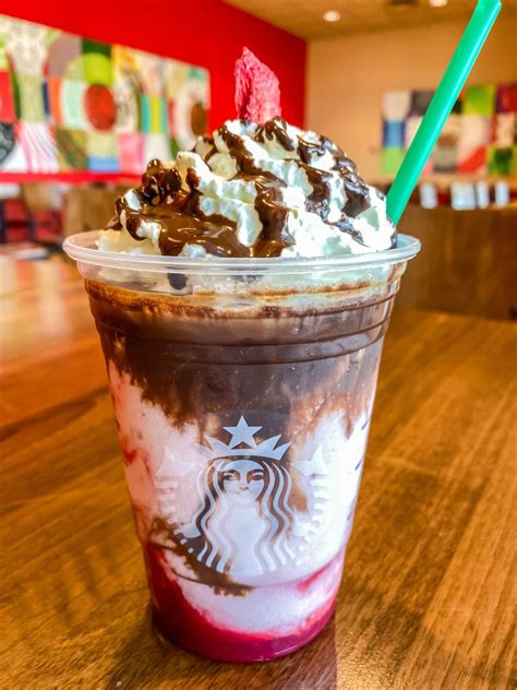 Here S How You Can Get A Starbucks Chocolate Covered Strawberry Frappuccino