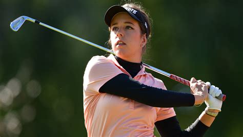 Georgia Hall Secures Lpga Tour Card For 2018 Lady Golfer