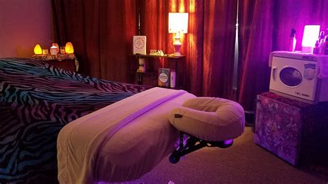 Eccentric Healing Plus Updated August 2024 655 Craig Rd Creve Coeur Missouri Massage