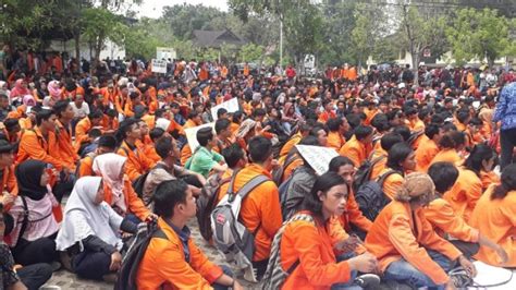 Ini Alasan Mahasiswa Menolak Diberlakukannya Parkir Berbayar Di Kampus