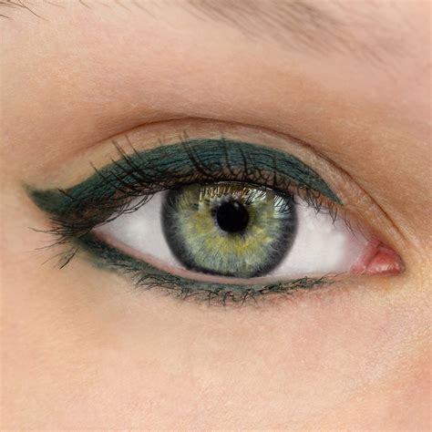 Grüne Augen Schminken Welche Farben Sehen Gut Aus Cosline Cosmetics