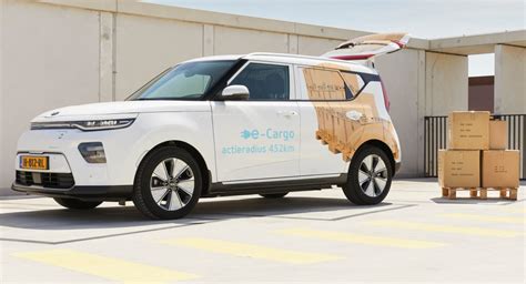 Kia E Soul Cargo Debuts As An Electric Commercial Vehicle Carscoops