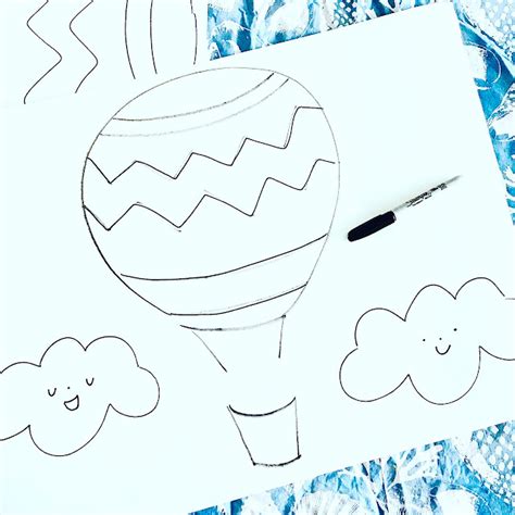 Linzer Lane Cute Easy Hot Air Balloon Craft